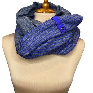 Lululemon Athletica Transformable Infinity Scarf With Snap Closures Gray & Blue‎